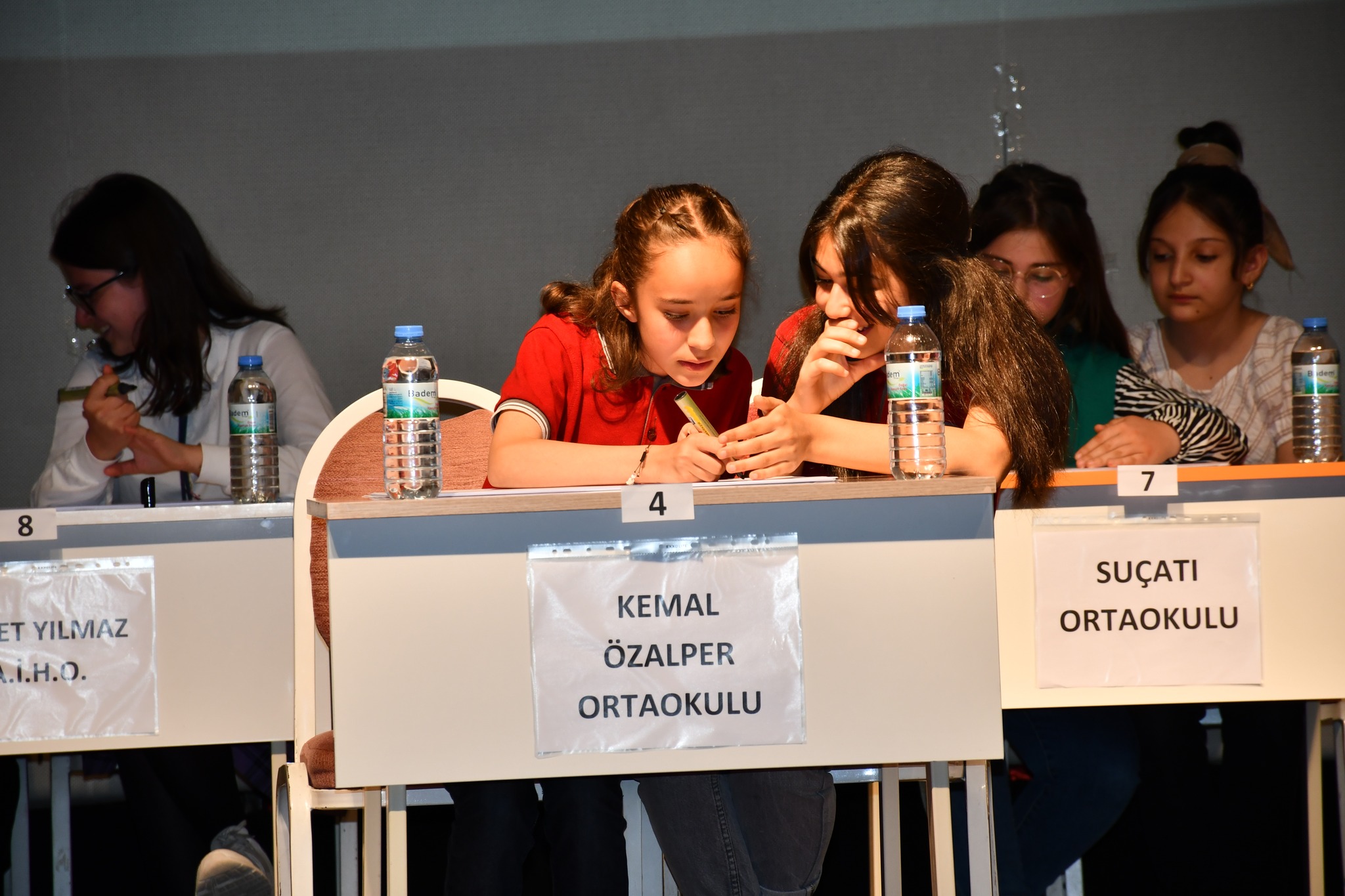 GÜRÜN'Ü TANIYALIM GENEL KÜLTÜR BİLGİ YARIŞMASINA  12 TANE ORTAOKUL KATILDI