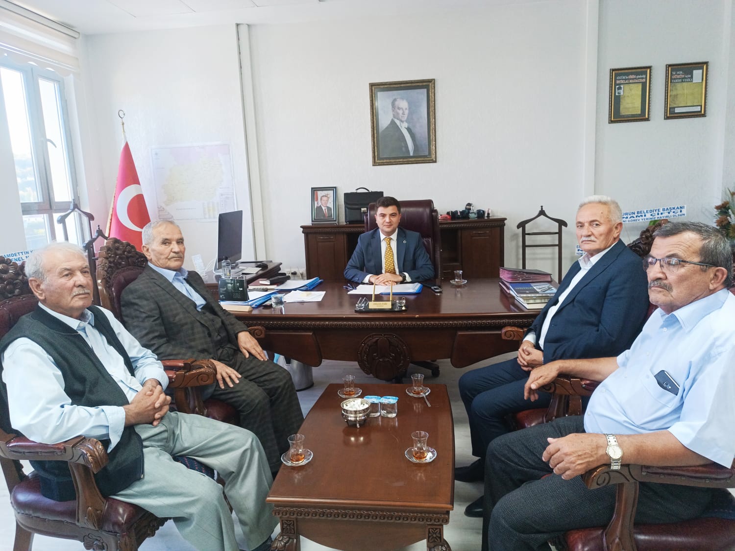 YENİ ATANAN KAYMAKAM SARI’YA ZİYARETLER 