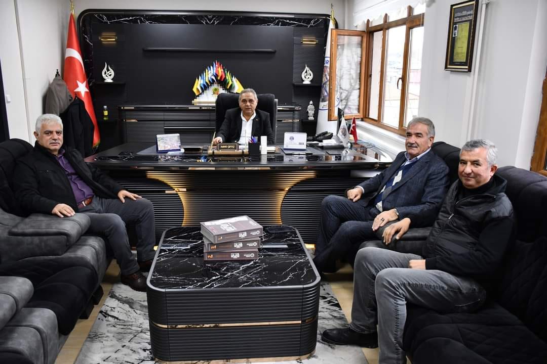 GÜRÜN KÜLTÜR VAKFI BAŞKANI KOCA'DAN BAŞKAN ÇİFTÇİ'YE ZİYARET 