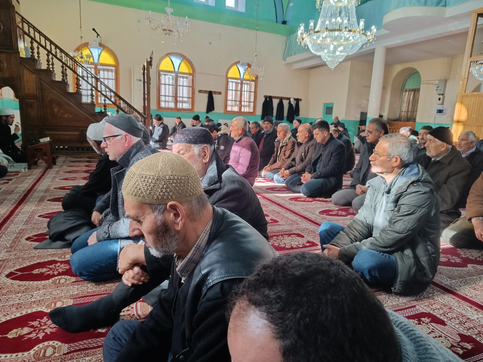 Meydan Caminde Öğle Namaz’ı Öncesinde Kuran-I Kerim Tilaveti