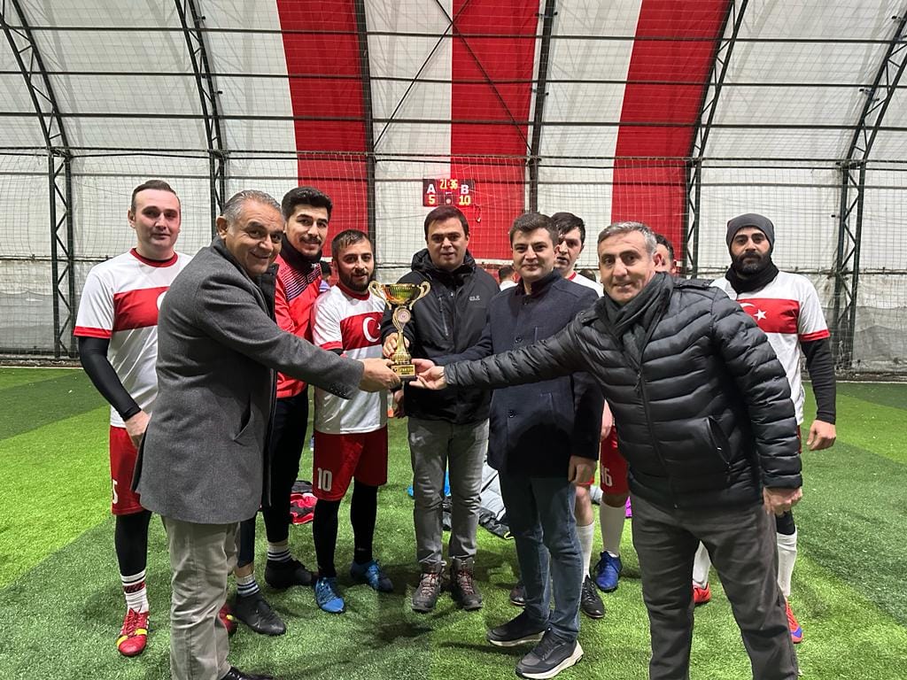 KURUMLAR ARASI FUTBOL TURNUVASI SONA ERDİ