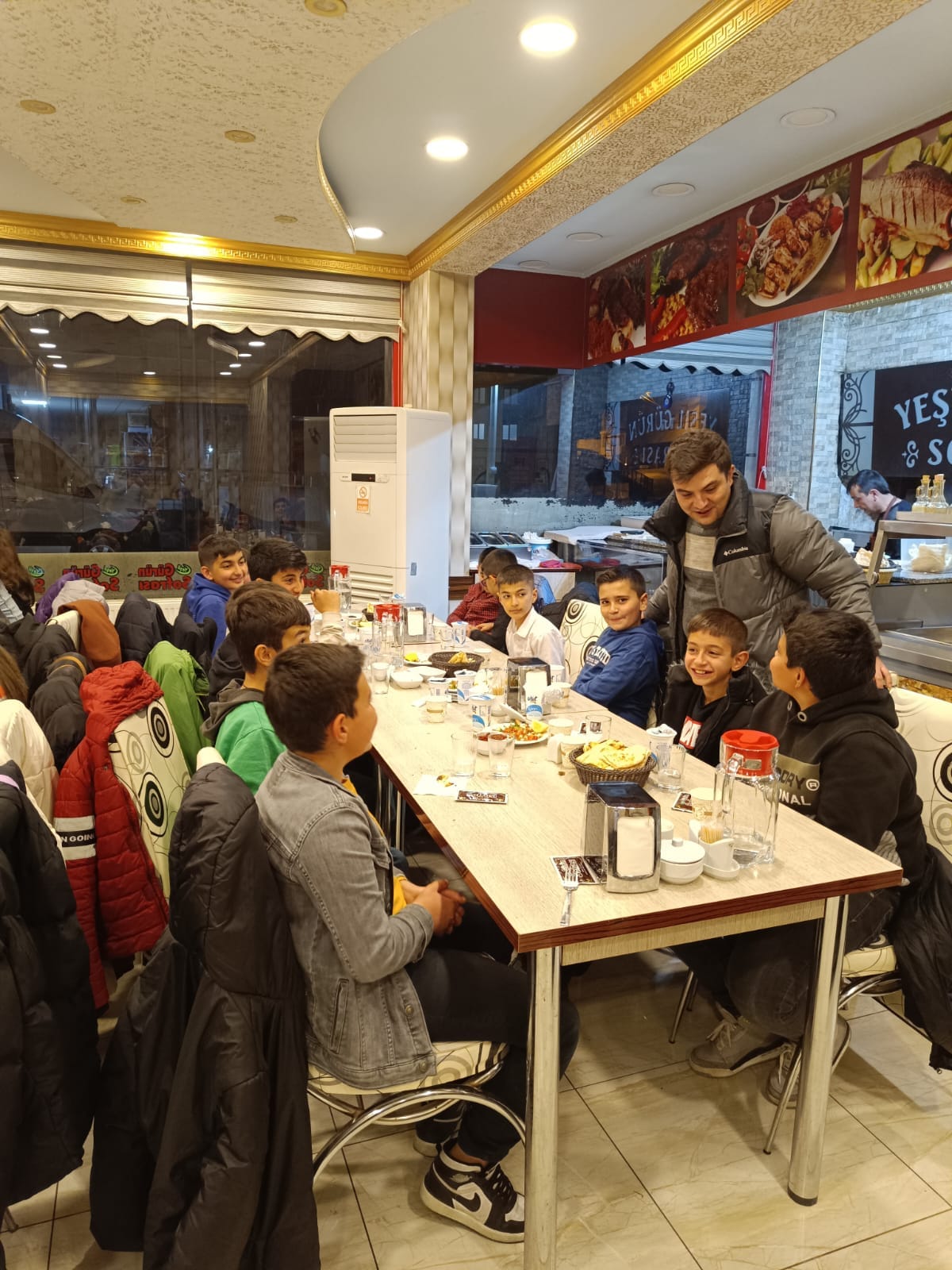 Kaymakam Öğrencilerle İftar Açtı