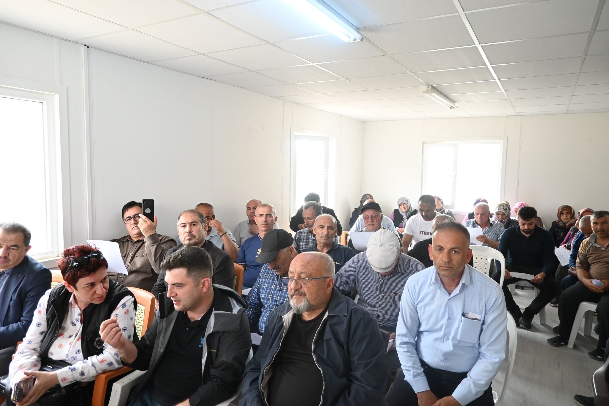 Akdere Köyünde Karakuz Barajı Bilgilendirme Toplantısı Yapıldı
