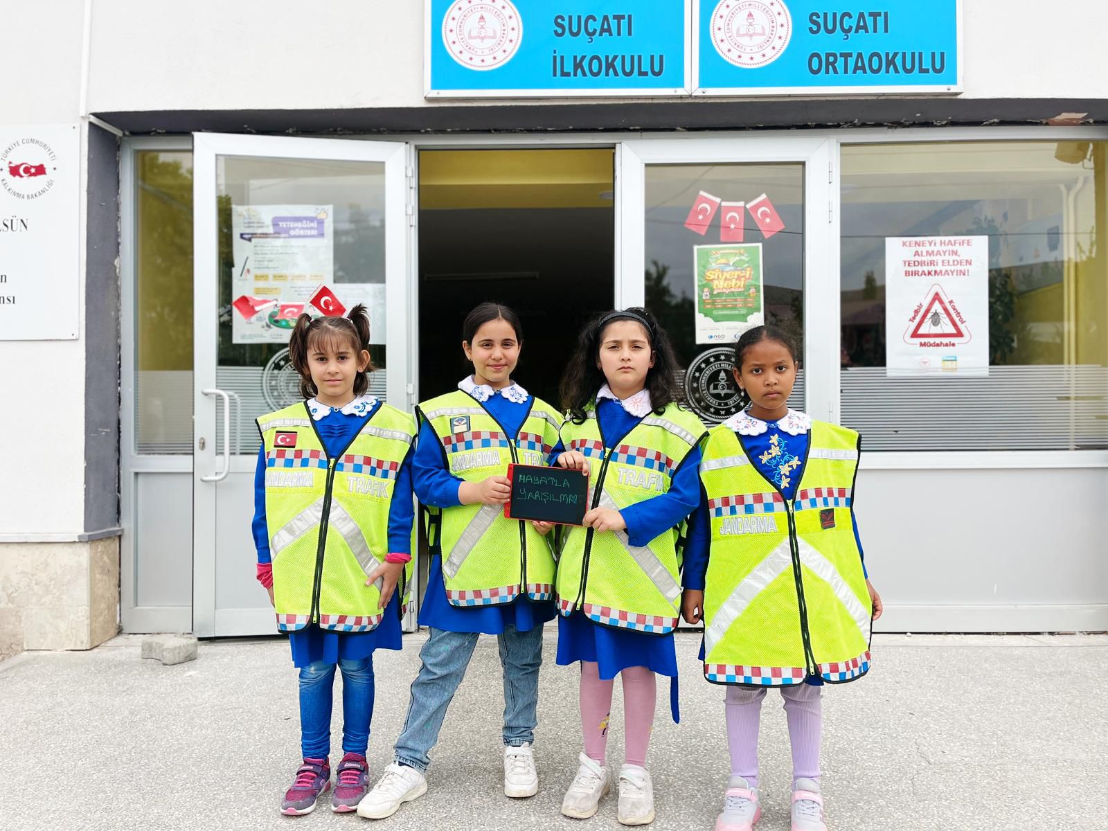 Trafik Haftası Kapsamında, Trafik Jandarma Öğrencileri Bilgilendirdi