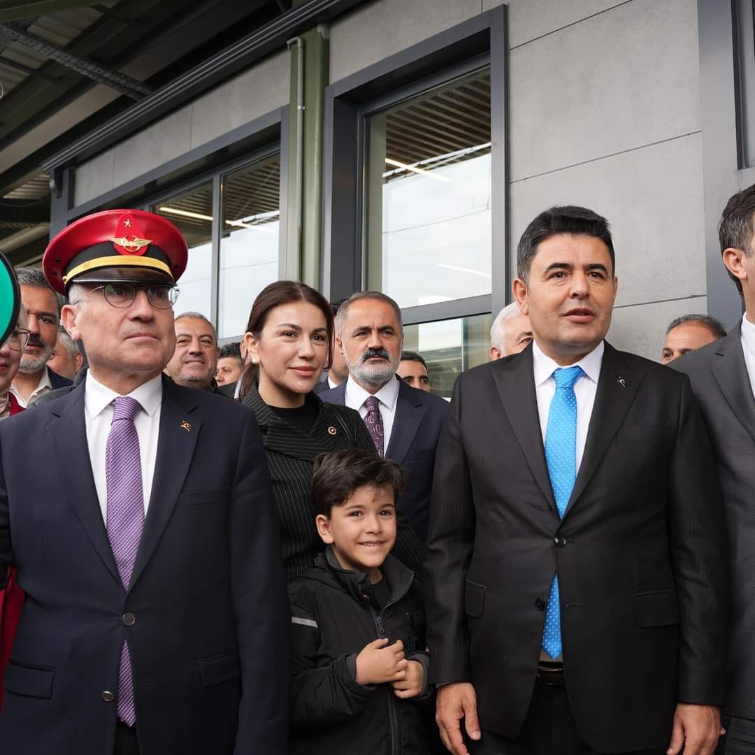 İstanbul-Sivas Yüksek Hızlı Tren Hattı Seferleri Başladı