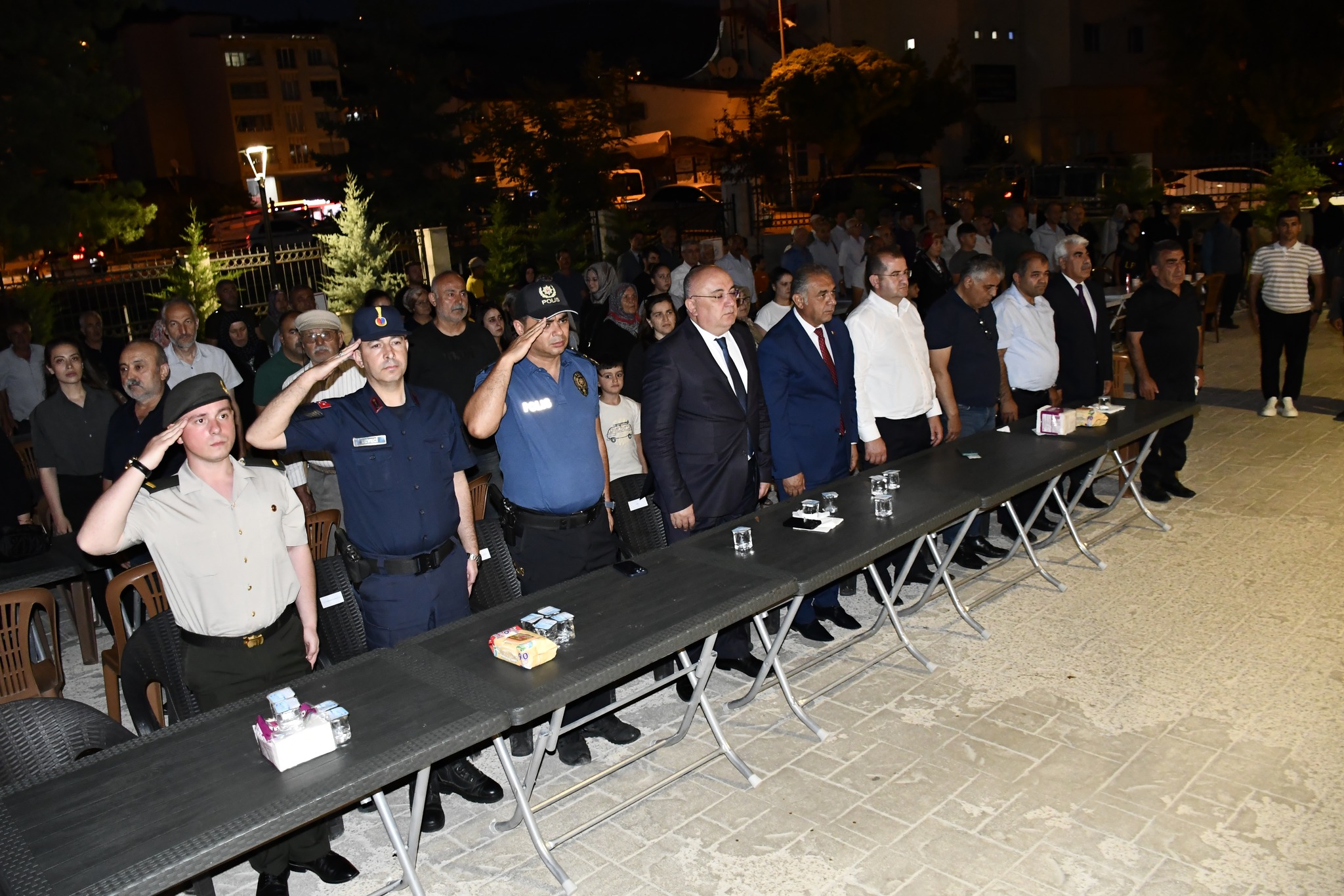 15 Temmuz Gürün’de Anma ve Kutlamalarla Geçti
