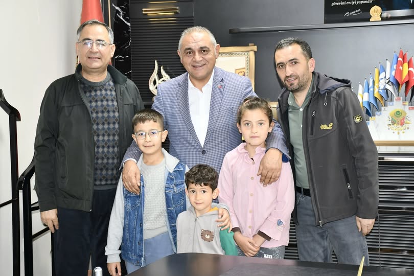 Sandıkkaya Kardeşlerden Belediye Başkanına Ziyaret