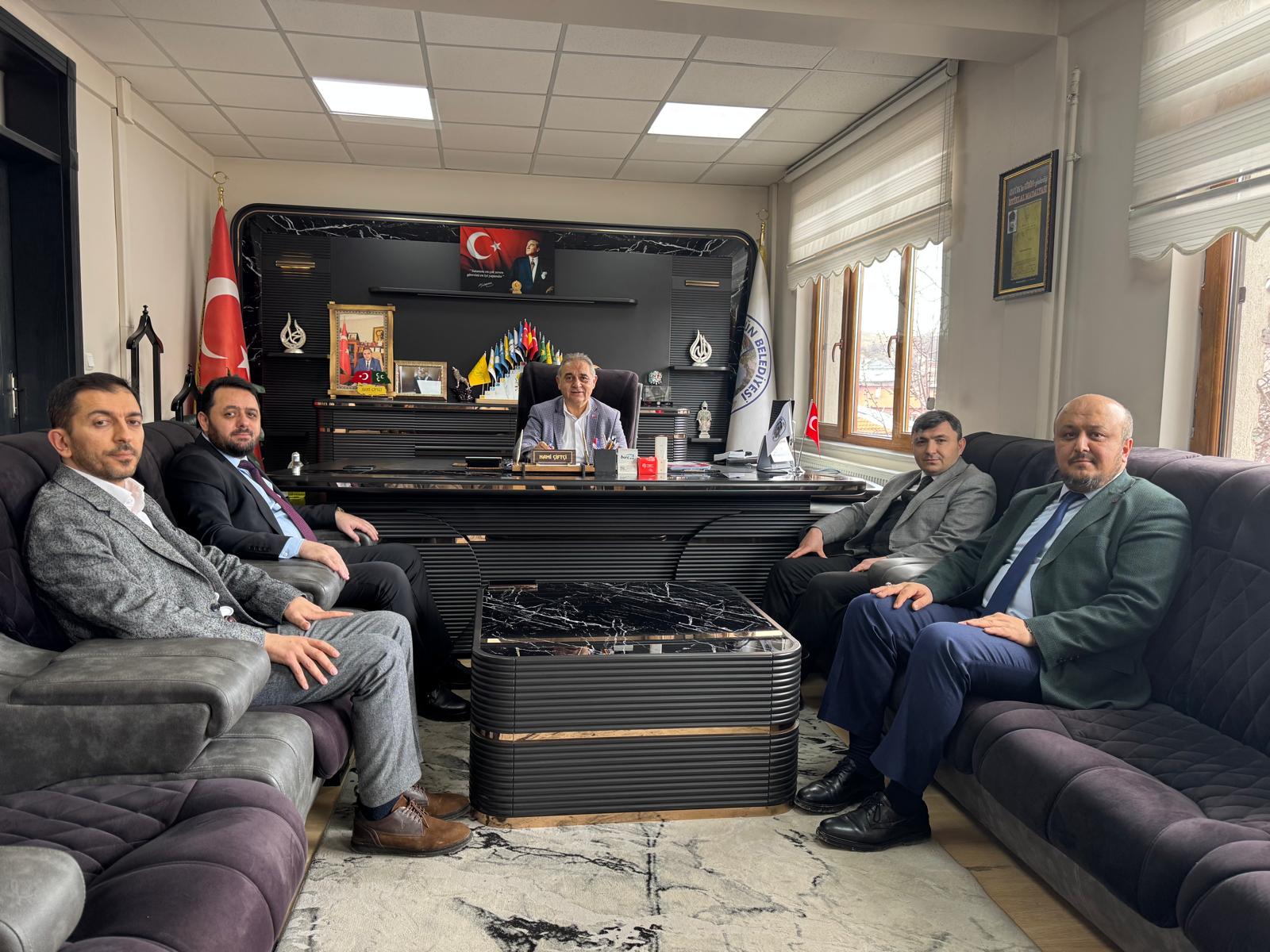 Sivas İl Müftüsü Hasan Limon’dan Başkan Çiftçiye Ziyaret