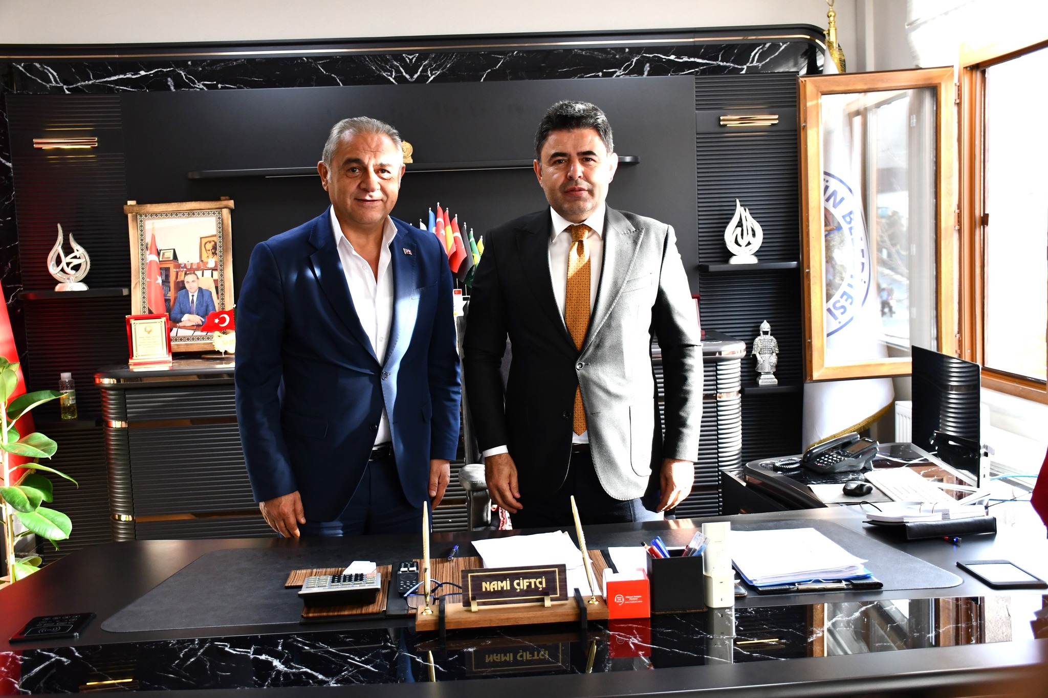 Bakan Yardımcısı Osman Boyraz’dan Belediye Başkanına Ziyaret