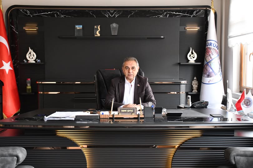 Belediye Başkanı Çiftçi Öğrencilere İyi Tatiller Diledi