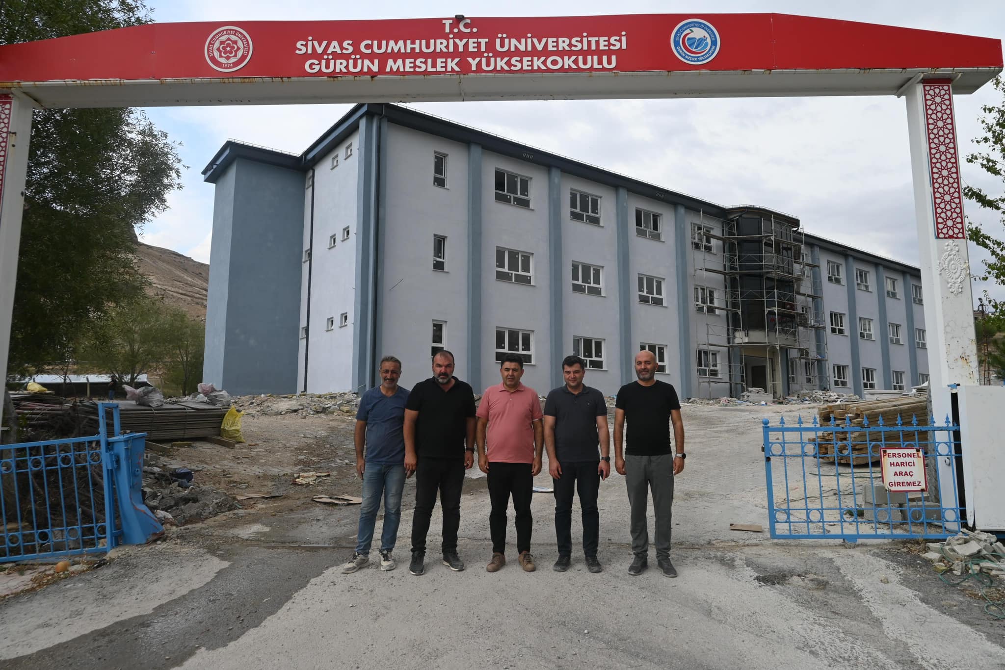 Gürün Meslek Yüksek Okuluna, Ulaştırma ve Altyapı Bakanından Ziyaret   
