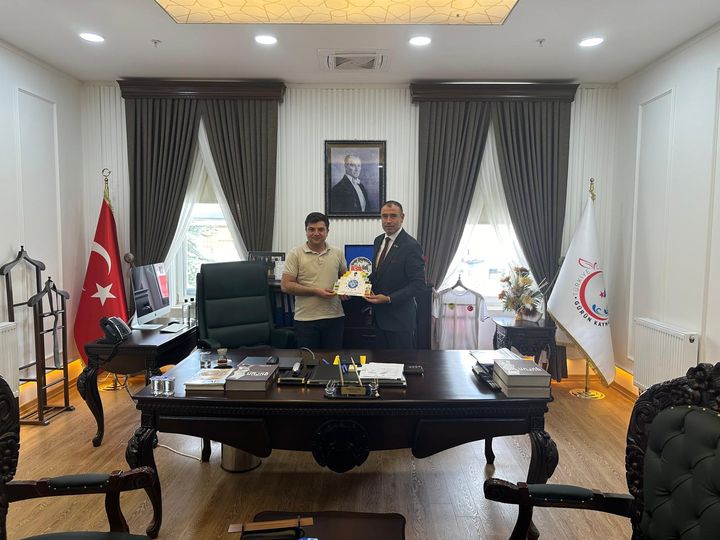  Türk Eğitim-Sen Sivas Yönetiminden Gürün Kaymakamına Ziyaret