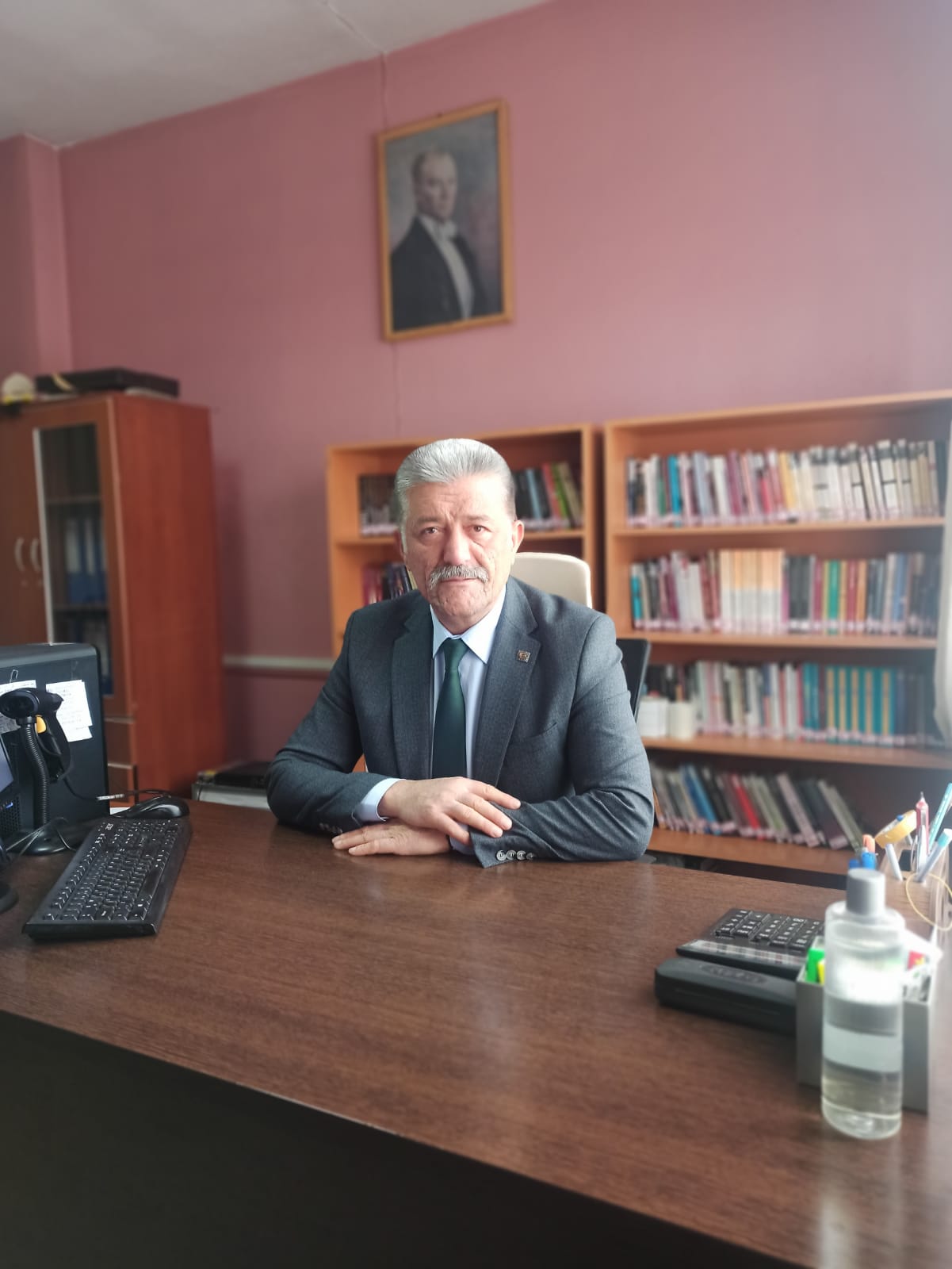 Gürün İlçe Halk Kütüphanesi Müdürü Göreve Başladı