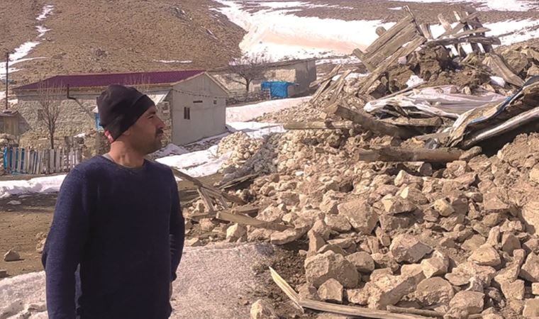 İLÇEMİZ'DEKİ DEPREMİN ŞİDDETİ GÜN AĞARINCA ORTAYA ÇIKTI