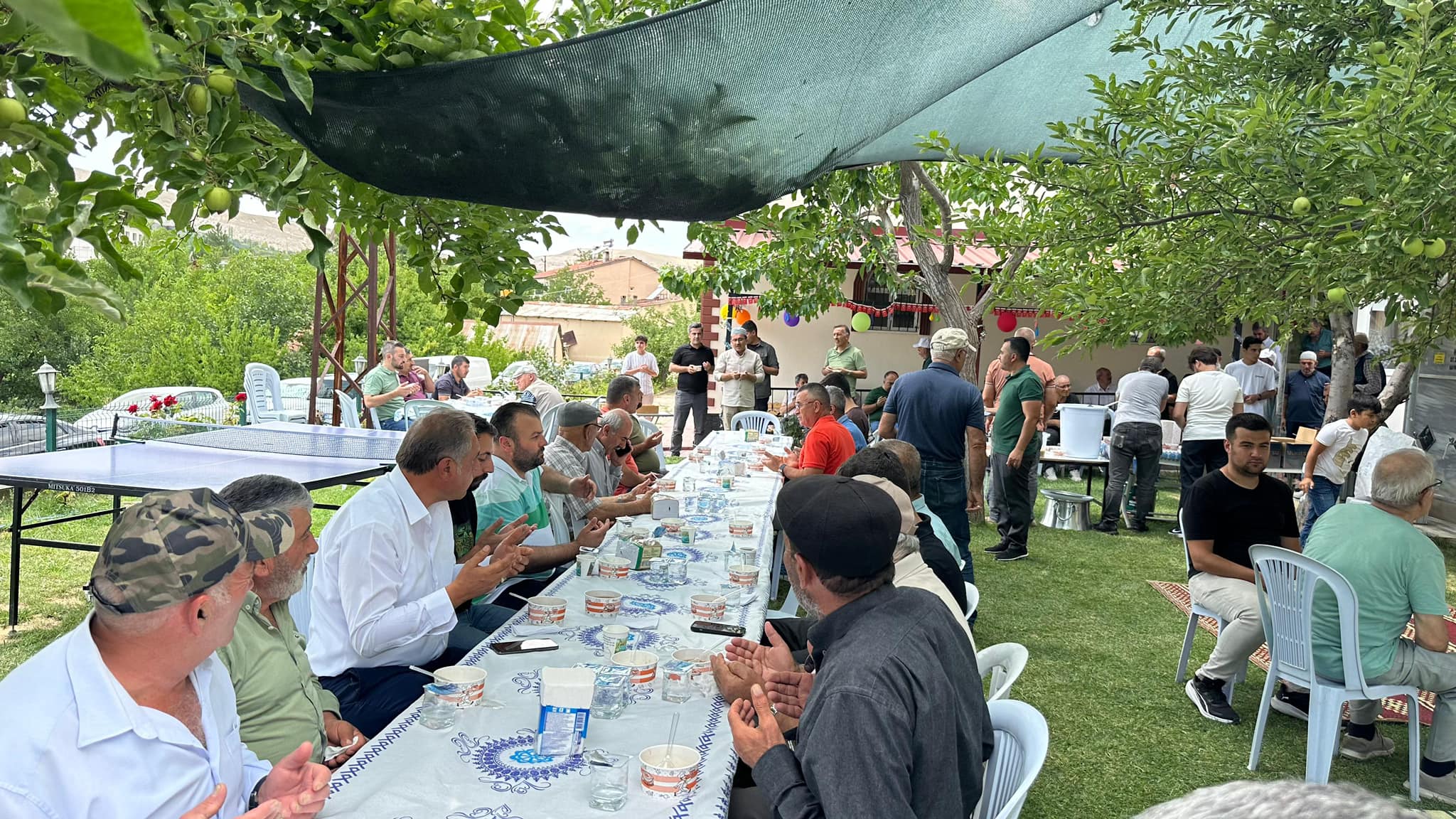 Gürün Hayranibaba Camide Cuma Namazından Sonra Aşure Programı Düzenlendi