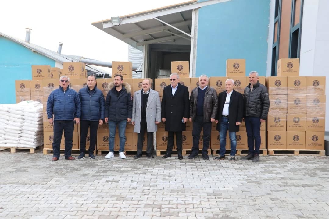 Gürün’de 400 Aileye Ramazan Kumanyası Dağıtıldı