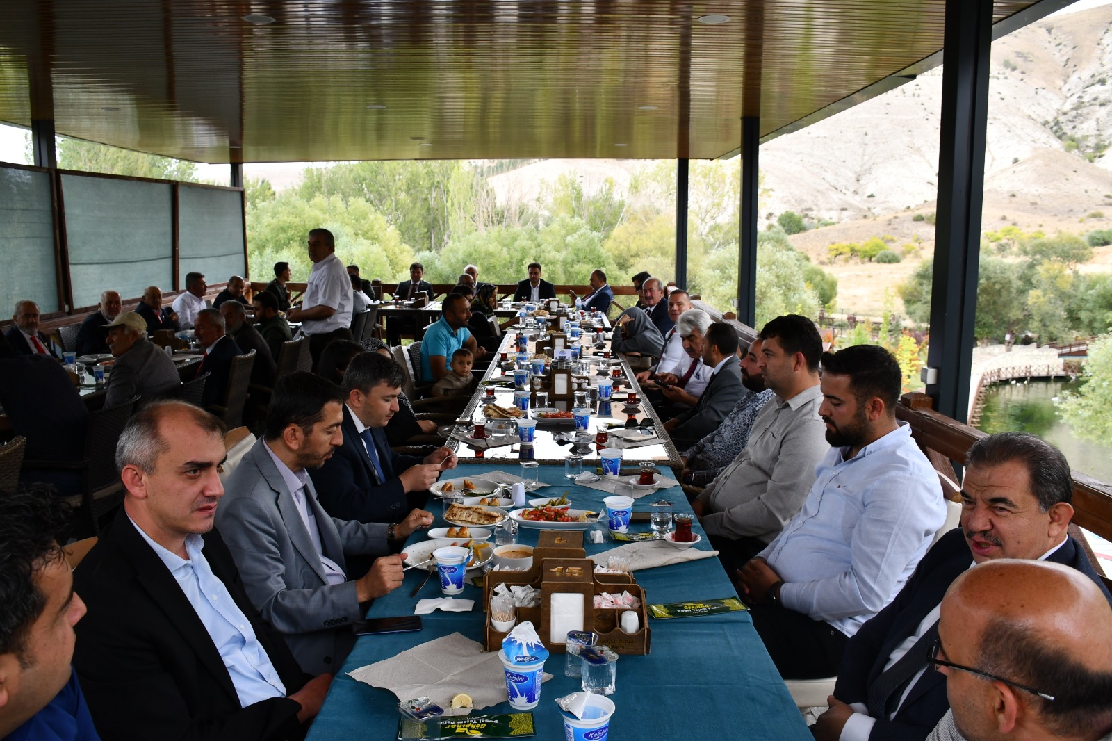 Gürün’de Gaziler Günü Münasebetiyle Şehit Aileleri ve Gazilere Yemek Programı Düzenlendi