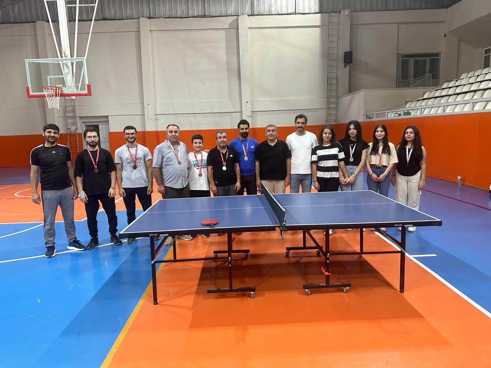 Gürün’de 30 Ağustos Projesi Kapsamında Masa Tenisi Turnuvası Düzenlendi