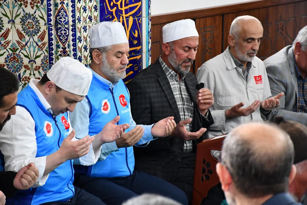 Gürün’de Hacı Adayları Dualarla Kutsal Topraklara Uğurlandı