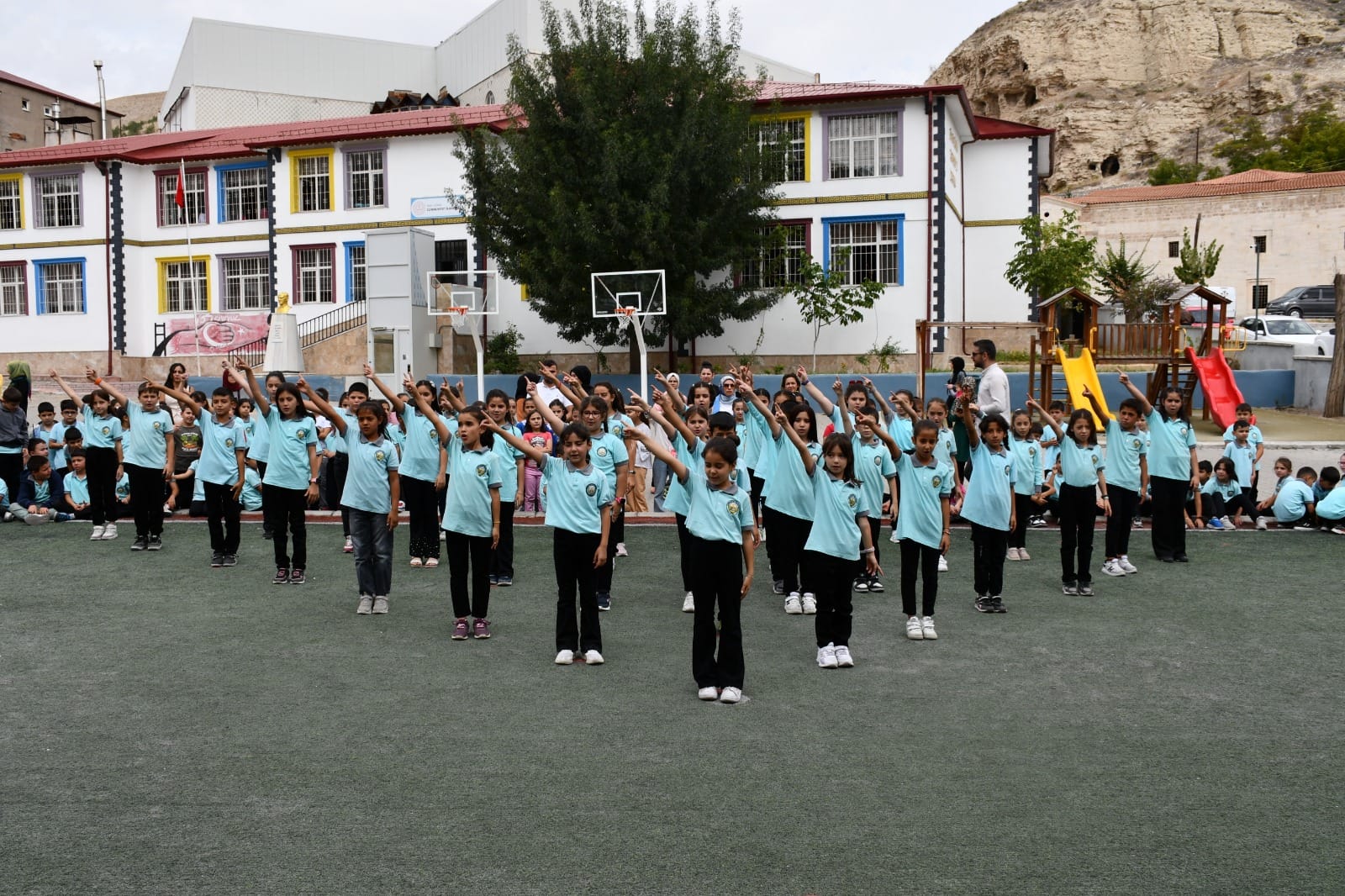 Gürün’de 2024 - 2025 İlköğretim Haftası Kutlaması Yapıldı